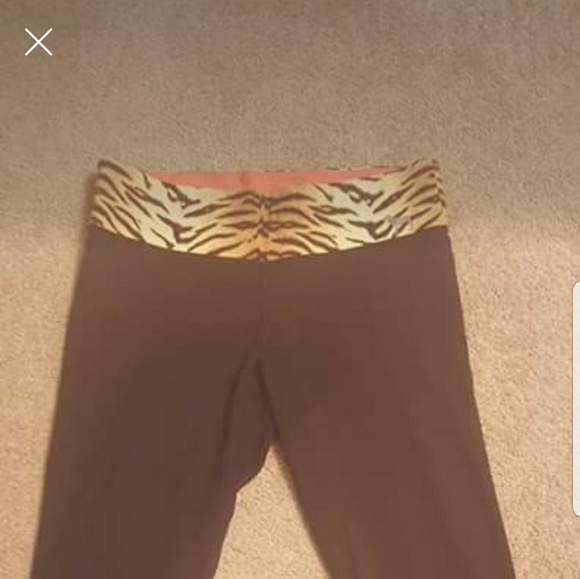 VS PINK Crop Legging - Picture 1 of 2